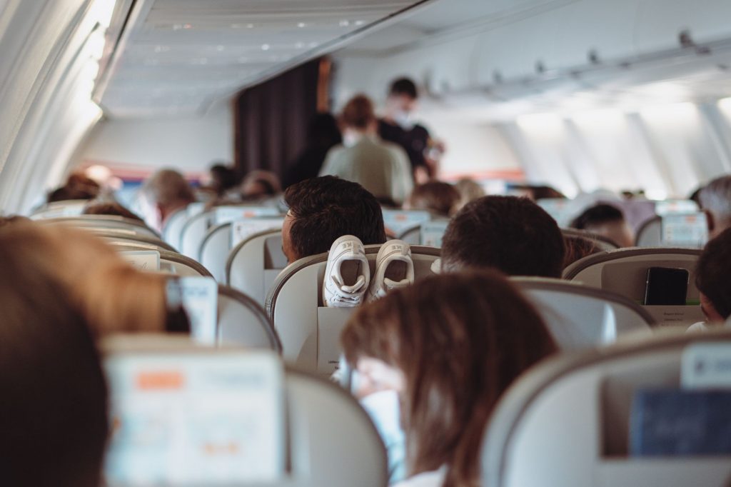 Tire Blowout Scare on Chicago Flight: What Indian Flyers Can Learn