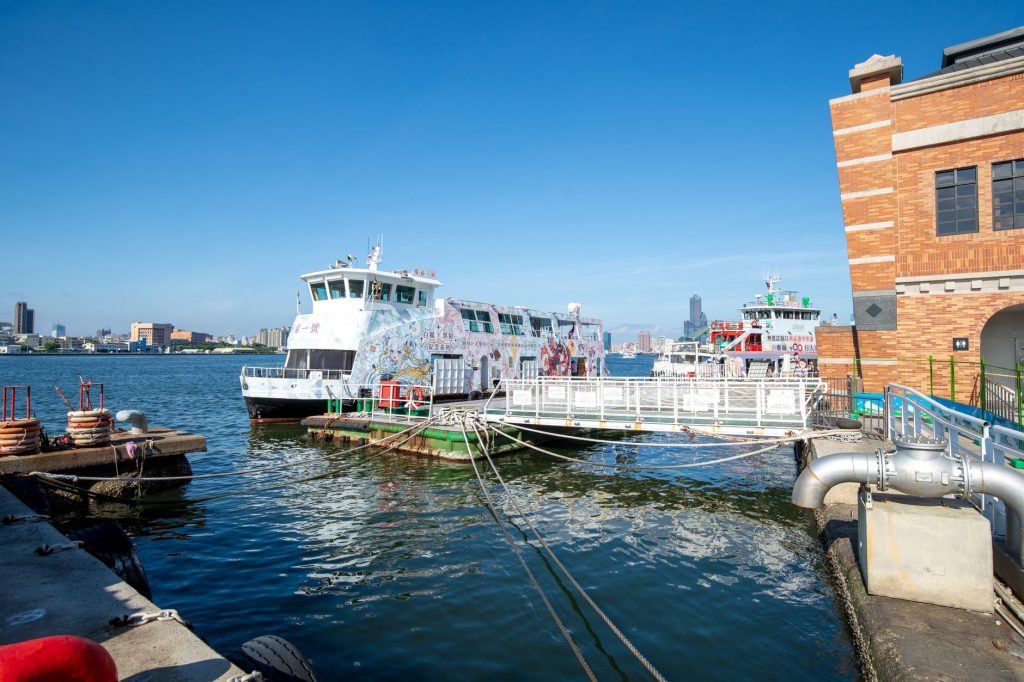 Europe’s Sizzling Heat Wave Takes Toll on Transportation