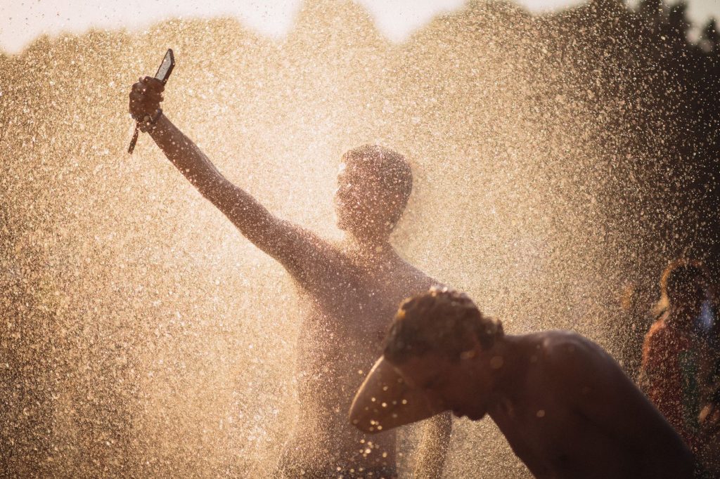 Europe Grapples with Unrelenting Heat, Wildfires Bring Woes