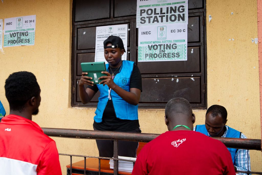 Zambia Presidential Election Vote Count Halted Amid Violence and Allegations