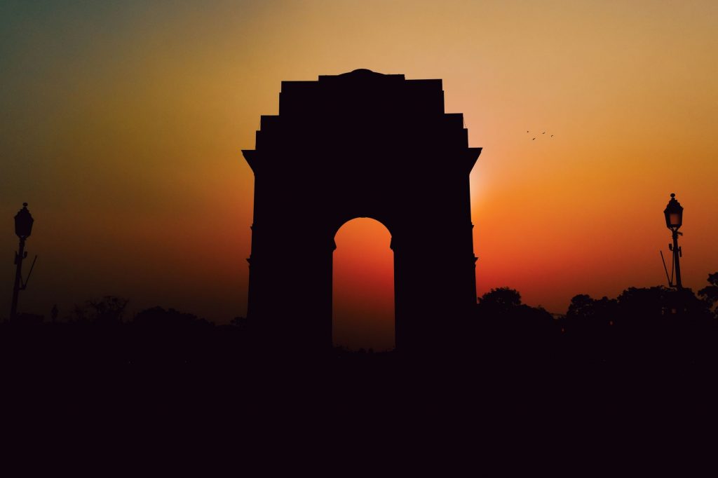 India Gate’s Man-Made Lake Sparks Concern Over Civic Sense
