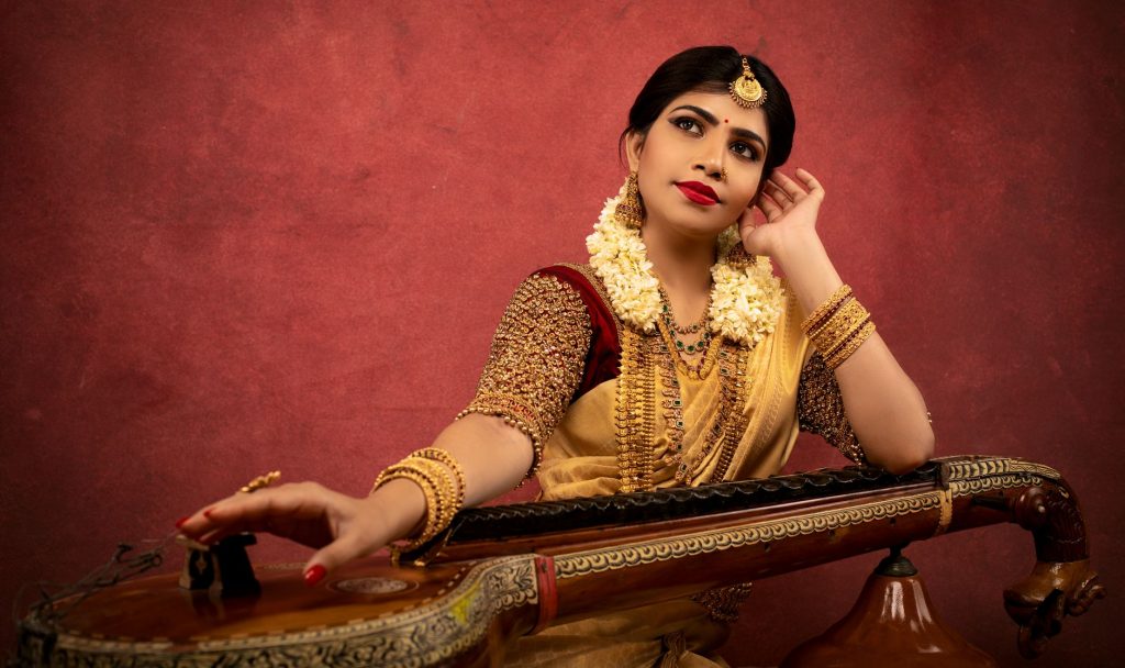 ED: Veena's Diary Hints at Undisclosed Cash