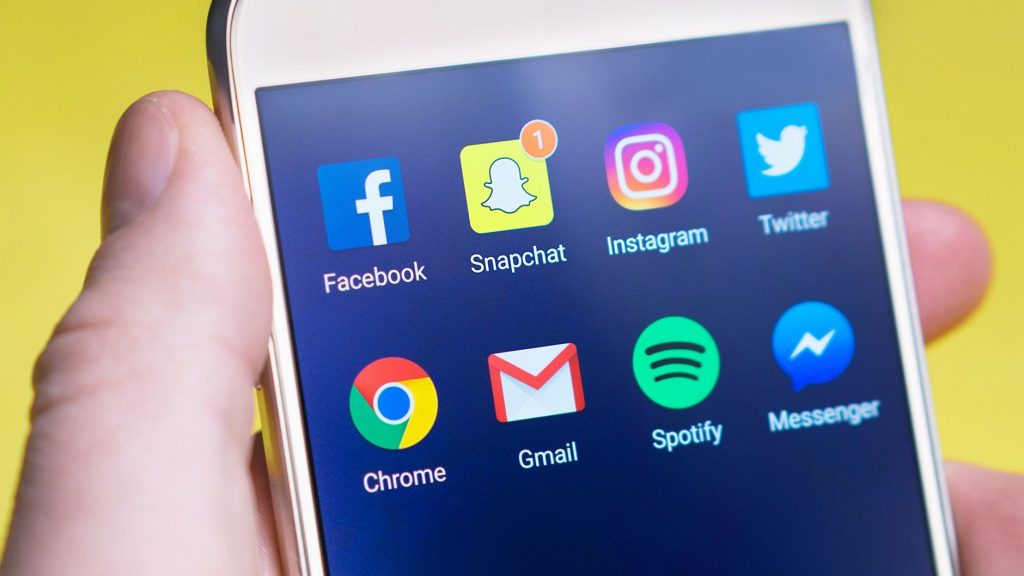 Ministers’ Social Media Game Under Scanner!