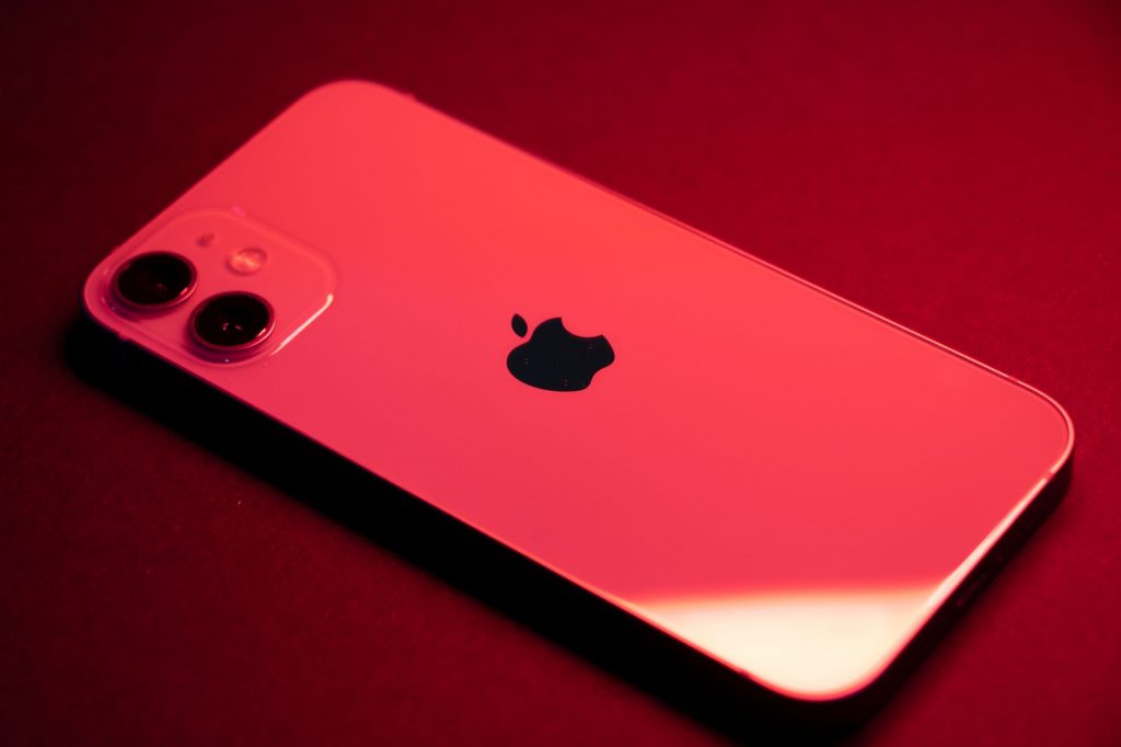 iPhone Loan Leads to Maharashtra Family Tragedy