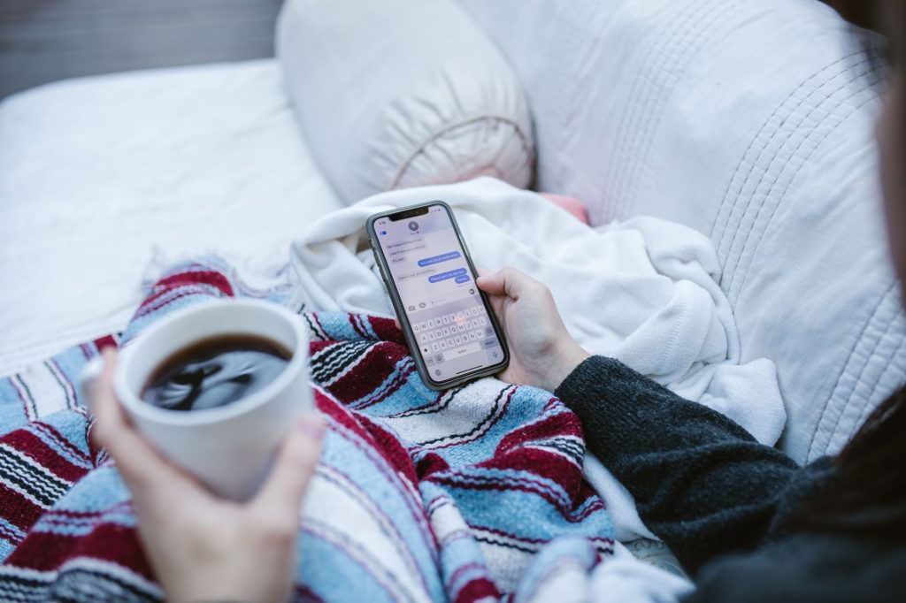 Overwhelmed by Group Chats? Here’s Your Escape Plan