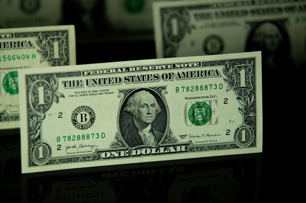 NRIs Boost Forex Reserves with Record $127 Bn Inflow