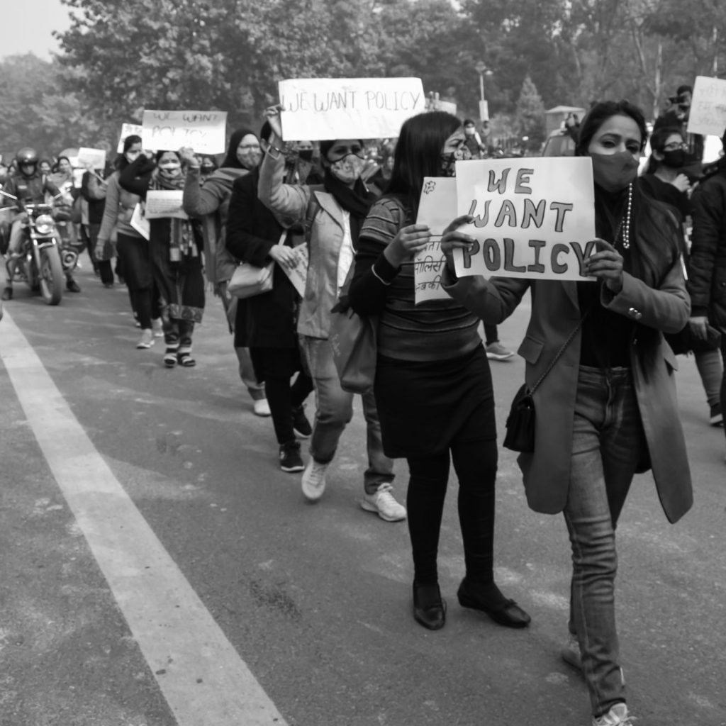 Black Flags Disrupt CM Mann’s Event, Majithia Hits Back