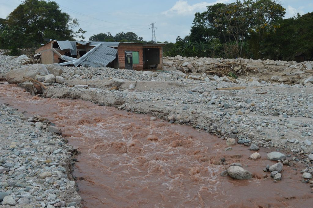 China Mudslide: Foreign Reporters See Rescue Ops