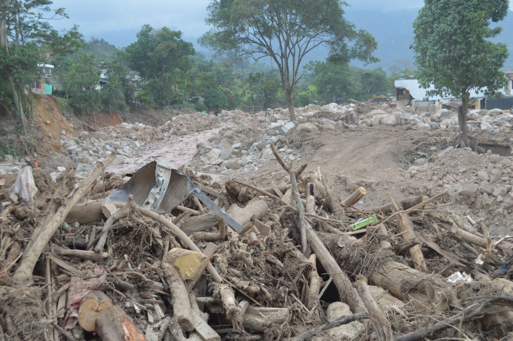 Foreign Media Sees China’s Mudslide Rescue