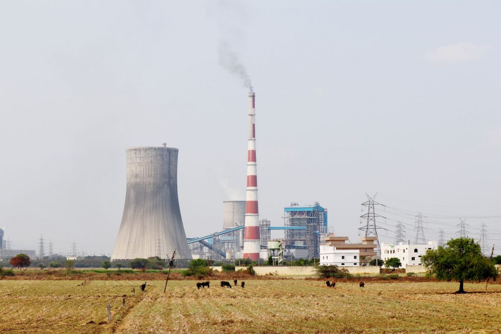 Pollution Shock: Small Towns Outperform Big Cities!