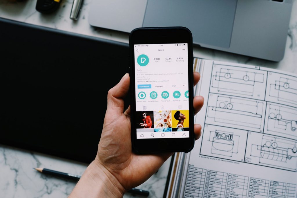 Social Media Accounts Now Up For Sale in India