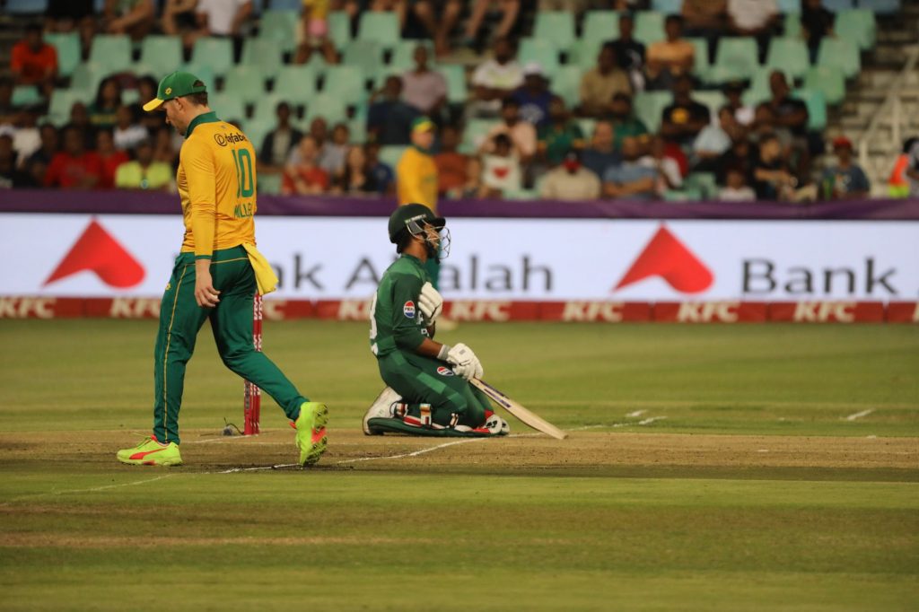 Trophy Snub Sparks Row: Ex-India Star Slams PCB Chief