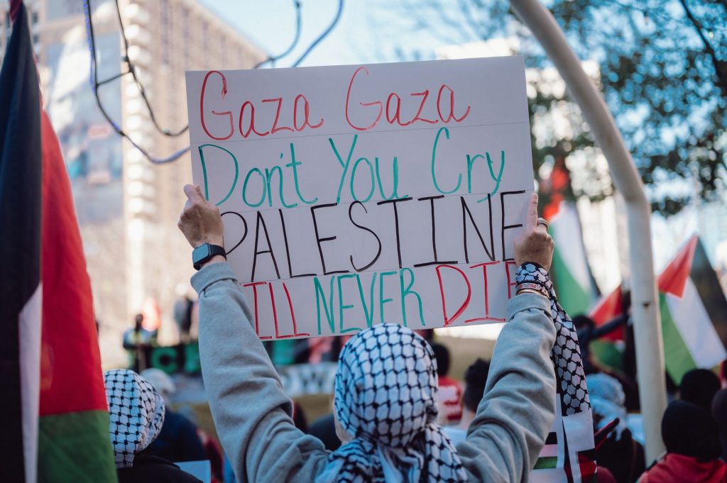 US Extends Visa Ban on Palestinian Leaders