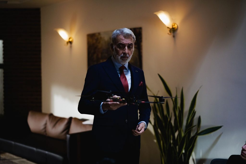 Jaishankar Warns UN: World Risks Abyss